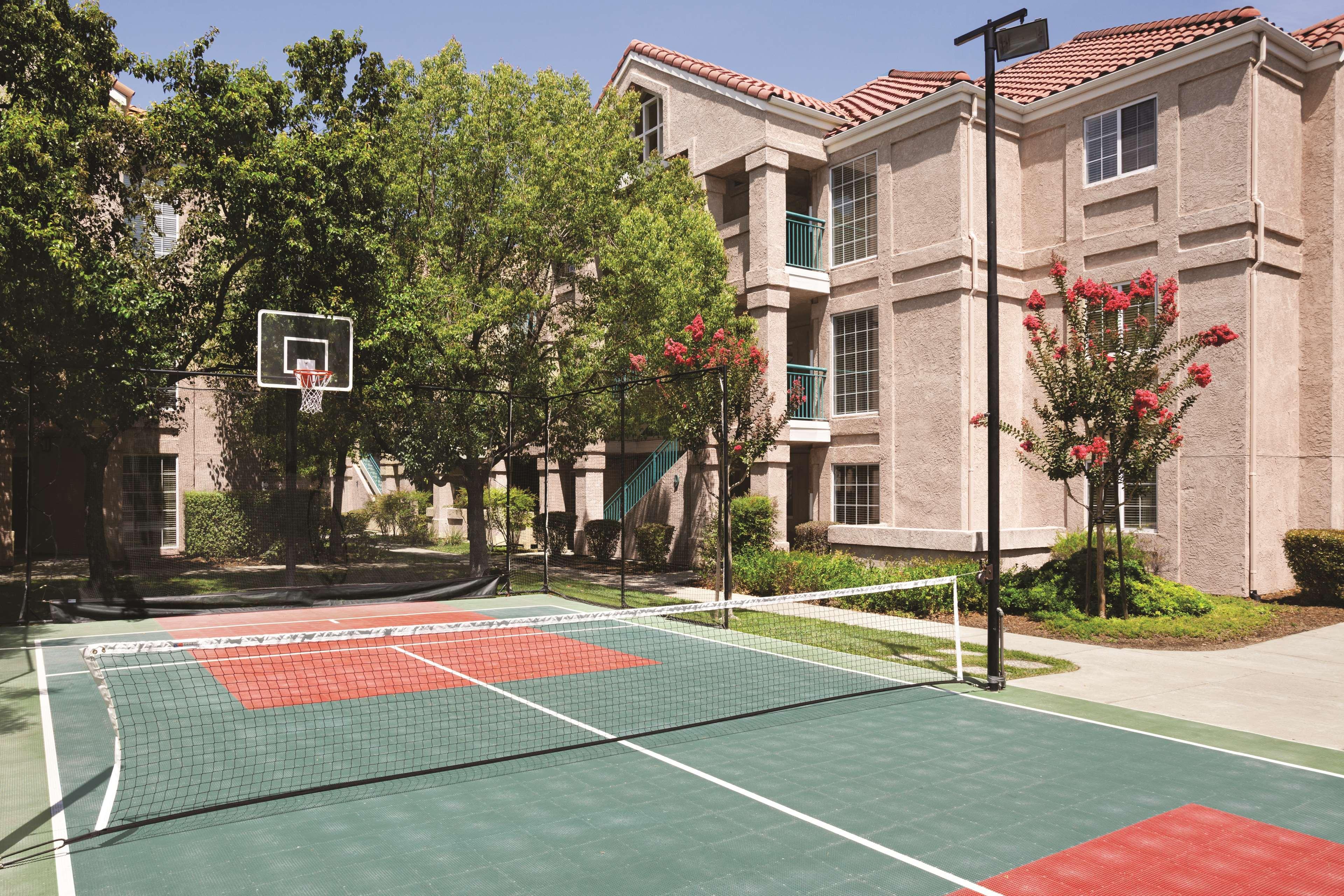 Hyatt House Pleasanton Hotel Exterior photo