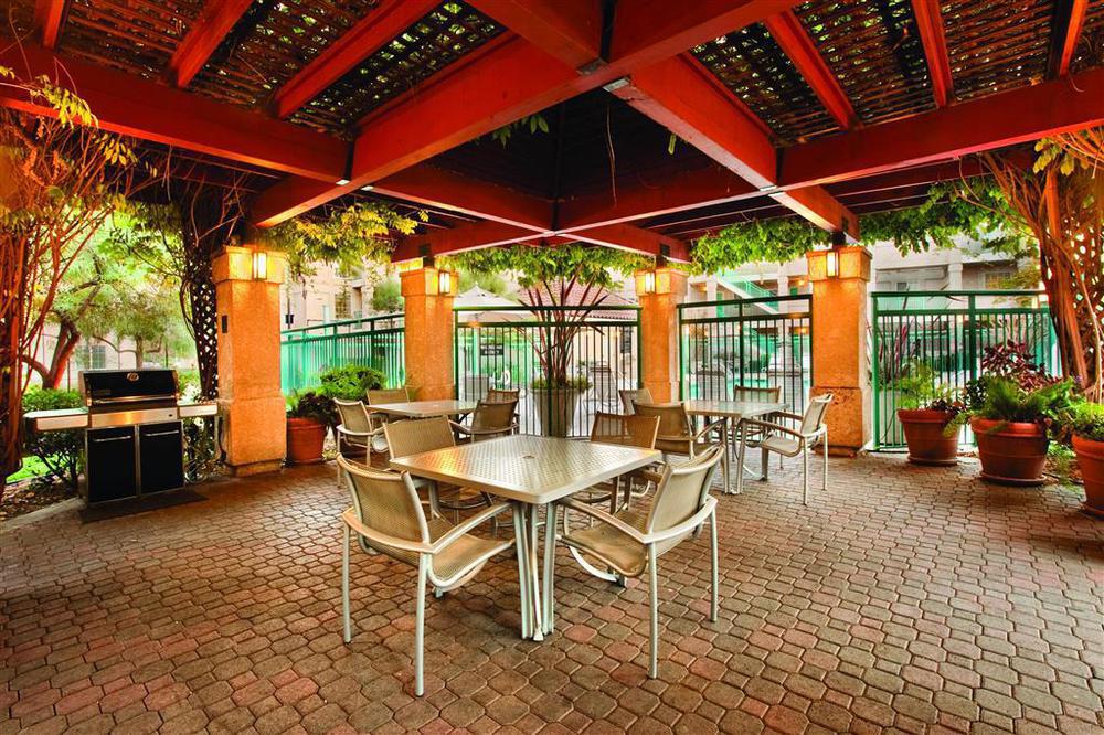 Hyatt House Pleasanton Hotel Restaurant photo